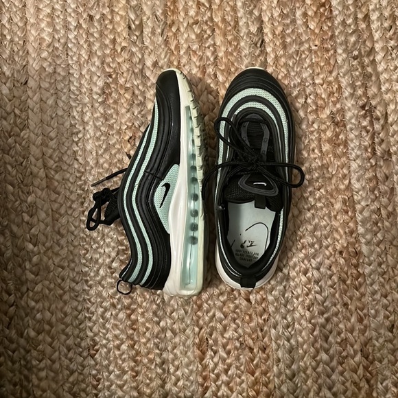 Air Max 97 - Picture 2 of 4